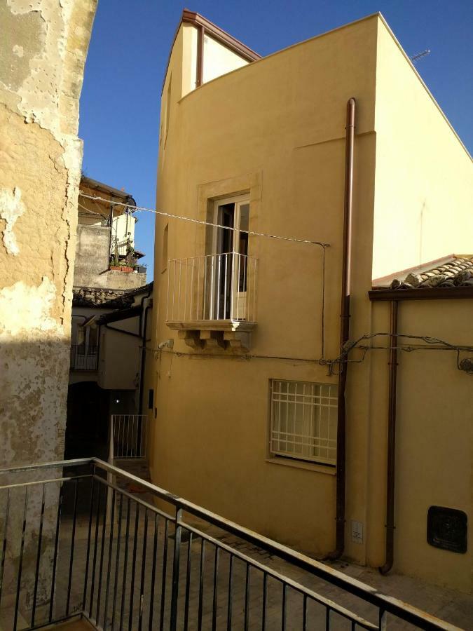 ホテル Balate Dimora In Centro ラグーザ エクステリア 写真